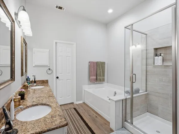 $3,200 | 1316 Pelham Lane, Lewisville, TX 75077