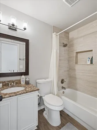 $3,200 | 1316 Pelham Lane, Lewisville, TX 75077