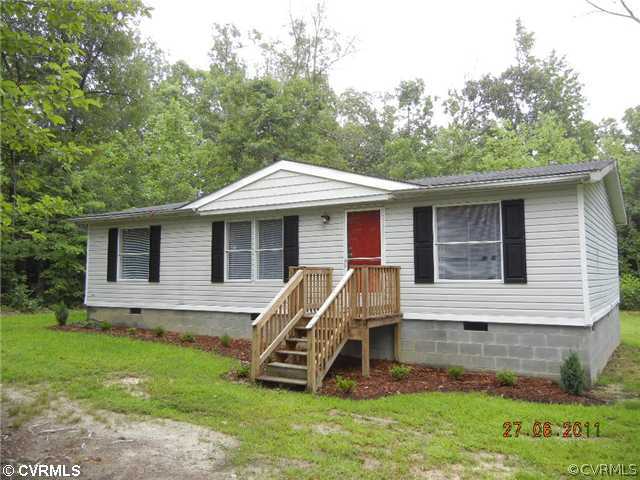 7731 South Genito Road Jetersville, VA 23083 - Photo 1 of 4 Exterior Front