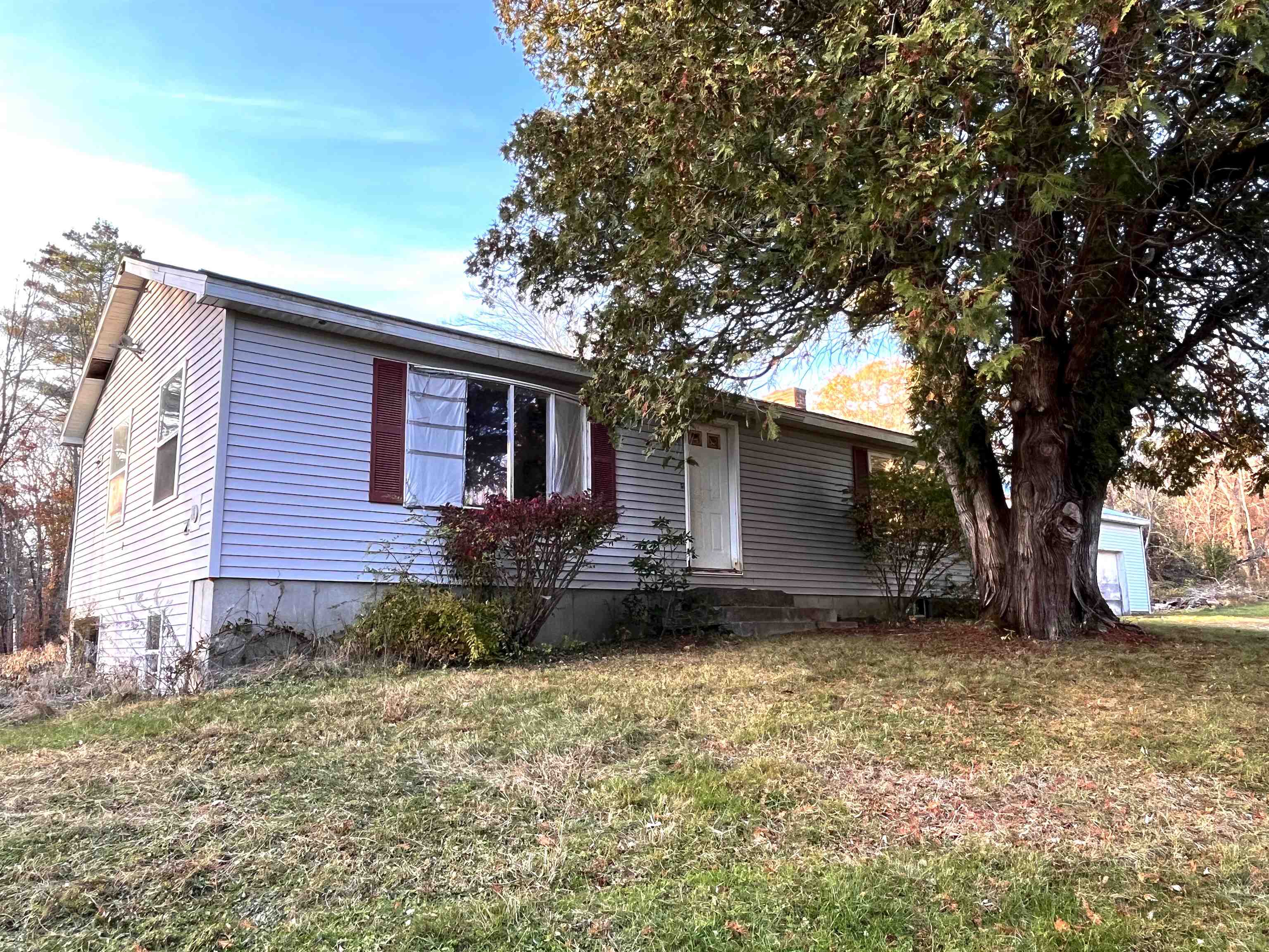 479 Chestnut Hill Road Farmington, NH 03835 - Photo 1 of 24
