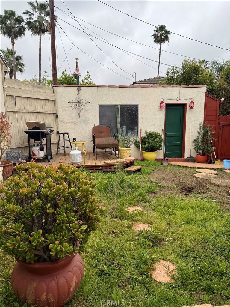 1607 Glenwood Road Glendale, CA 91201 - Photo 15 of 18