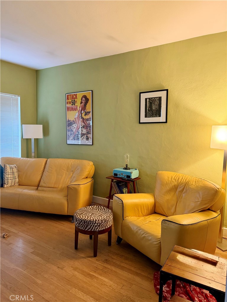 1607 Glenwood Road Glendale, CA 91201 - Photo 2 of 18