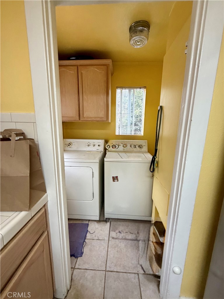 1607 Glenwood Road Glendale, CA 91201 - Photo 8 of 18