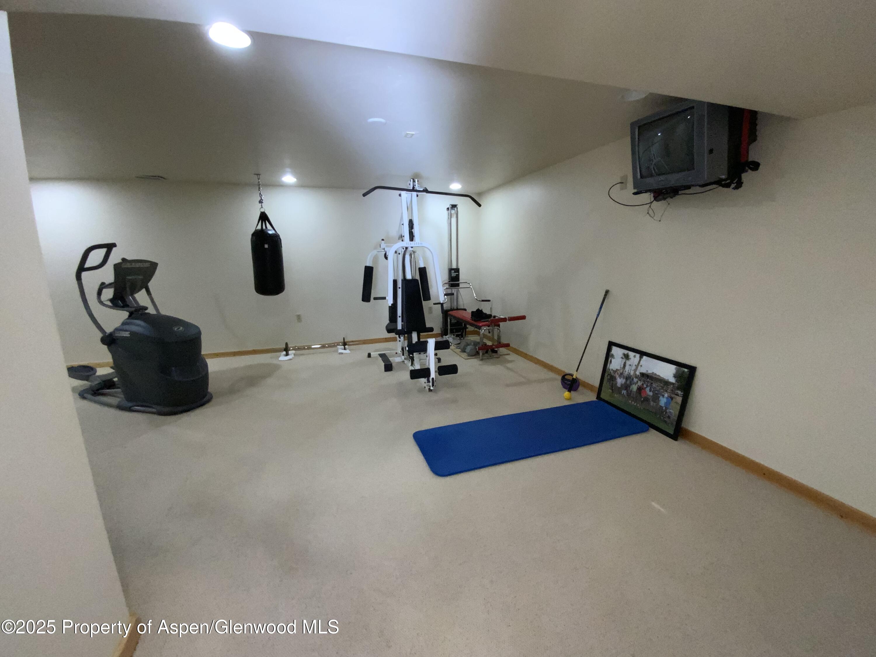 660 Aspen Avenue Rifle, CO 81650 - Photo 26 of 30 a living room with furniture