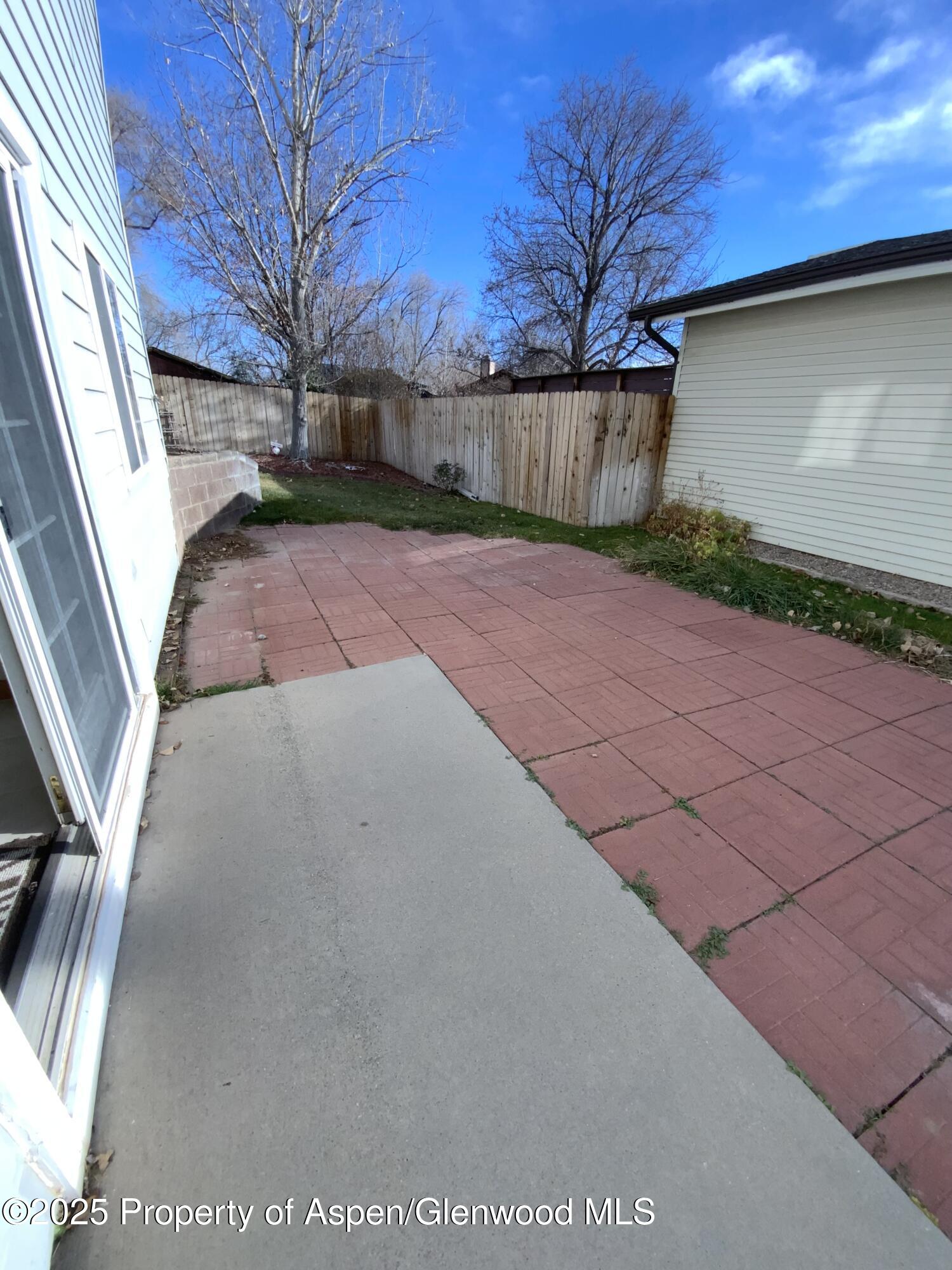 660 Aspen Avenue Rifle, CO 81650 - Photo 28 of 30 a view of a yard