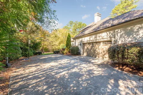 $1,675,000 | 6042 Foggy Glen Place, Matthews, NC 28104
