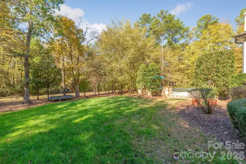 $1,675,000 | 6042 Foggy Glen Place, Matthews, NC 28104