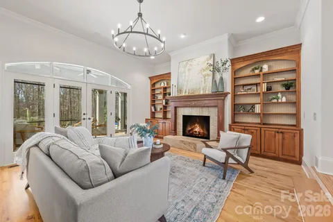 $1,675,000 | 6042 Foggy Glen Place, Matthews, NC 28104