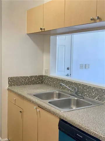 a close view of sink and tap