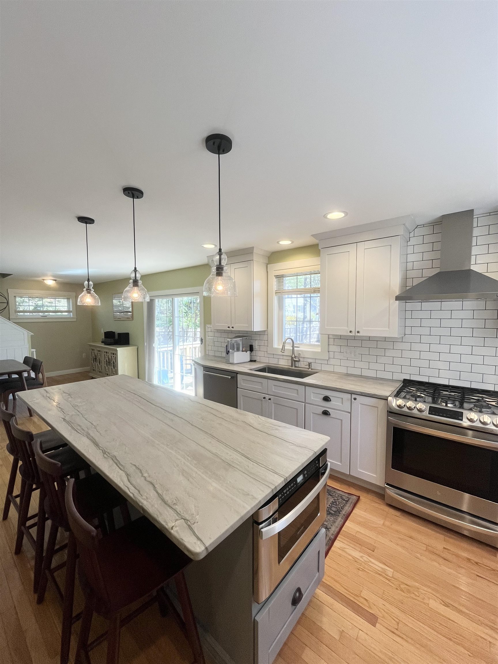 3 Baron Road Hampton, NH 03842 - Photo 3 of 16