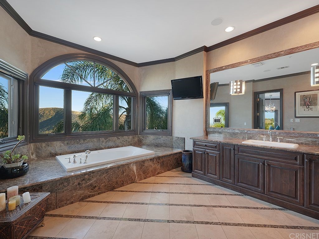 84 Stagecoach Road Bell Canyon, CA 91307 - Photo 33 of 69