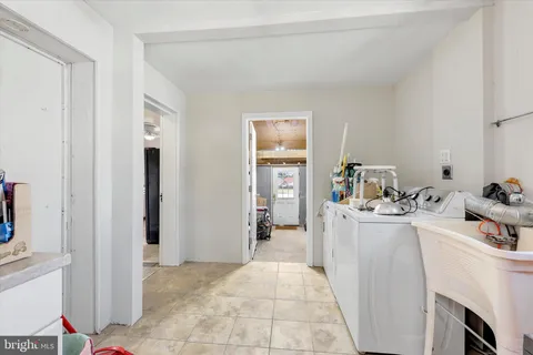$349,000 | 505 West 2nd Street, Essington, PA 19029