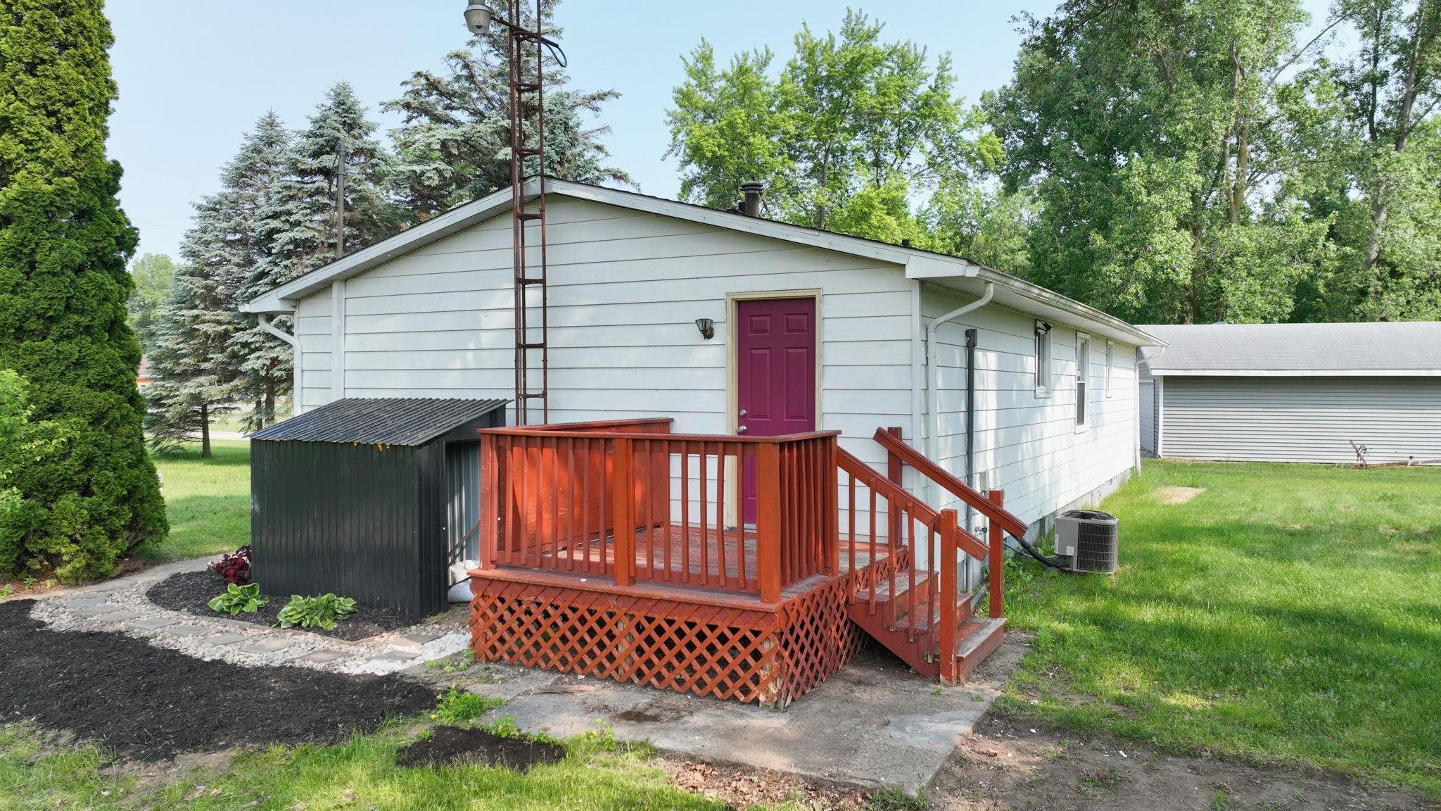 13148 North Saginaw Road Clio, MI 48420 - Photo 3 of 40