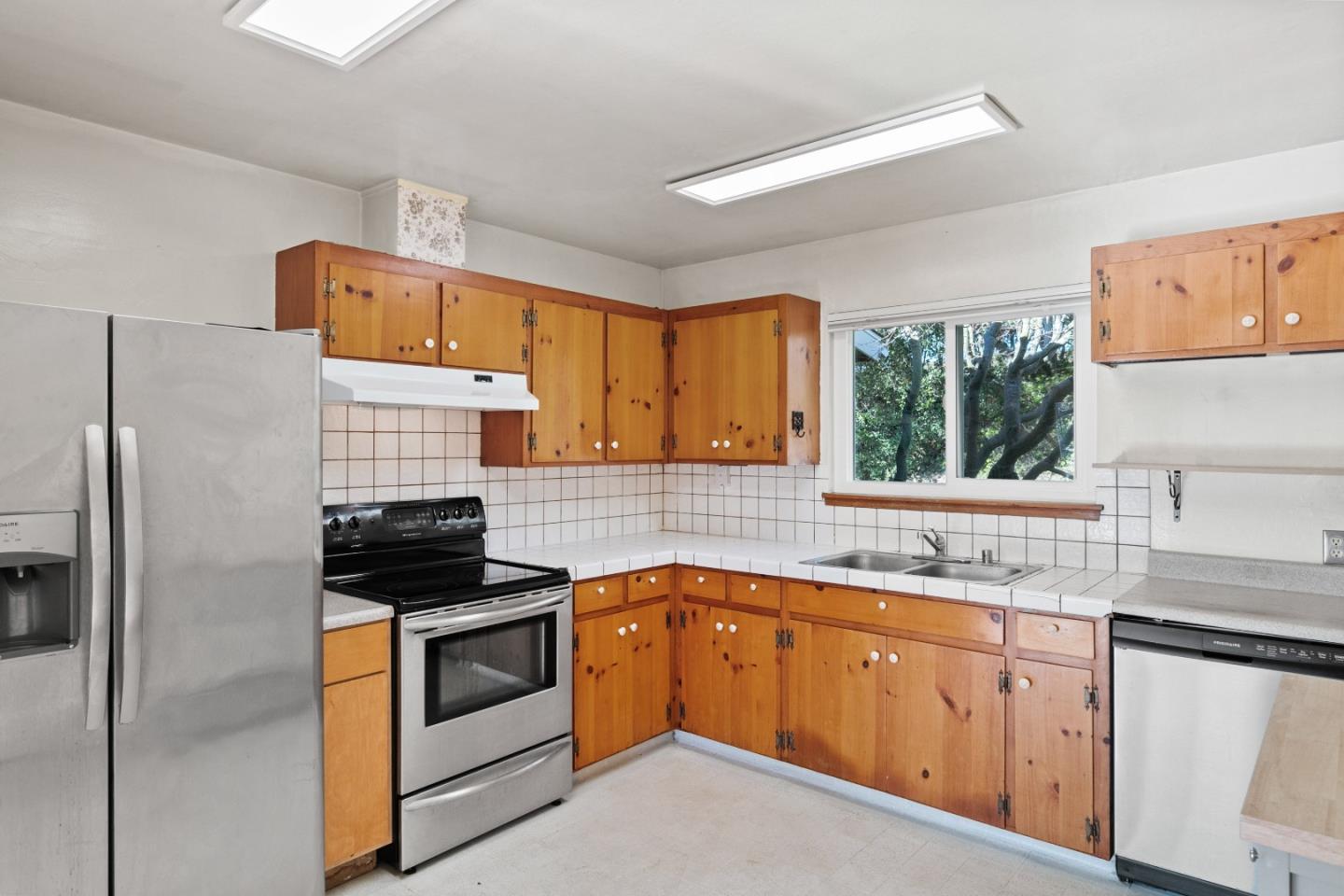 14620 Meridian Road Castroville, CA 95012 - Photo 10 of 24 Gallery Image 10