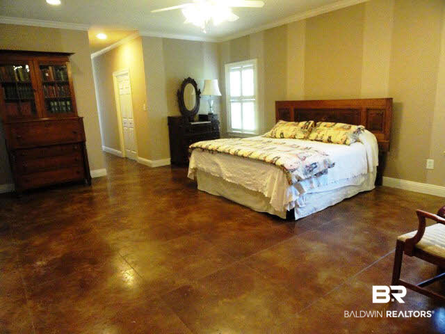 3 Patrice Trace Daphne, AL 36527 - Photo 14 of 22 Master Bedroom is 19'x15'