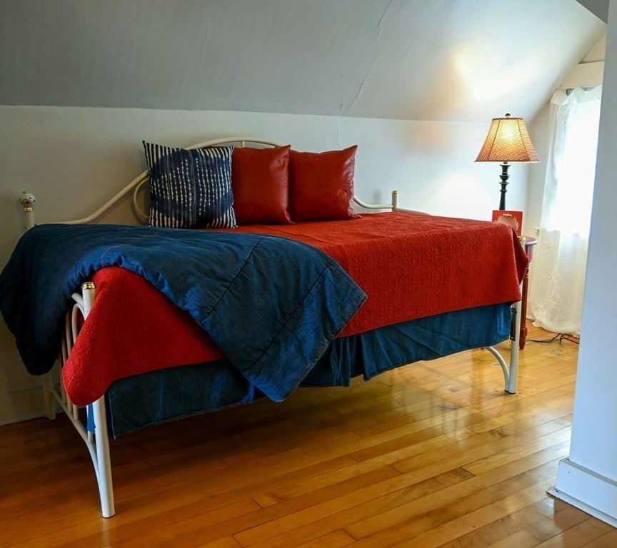 360 Salisbury Street Worcester, MA 01609 - Photo 37 of 42