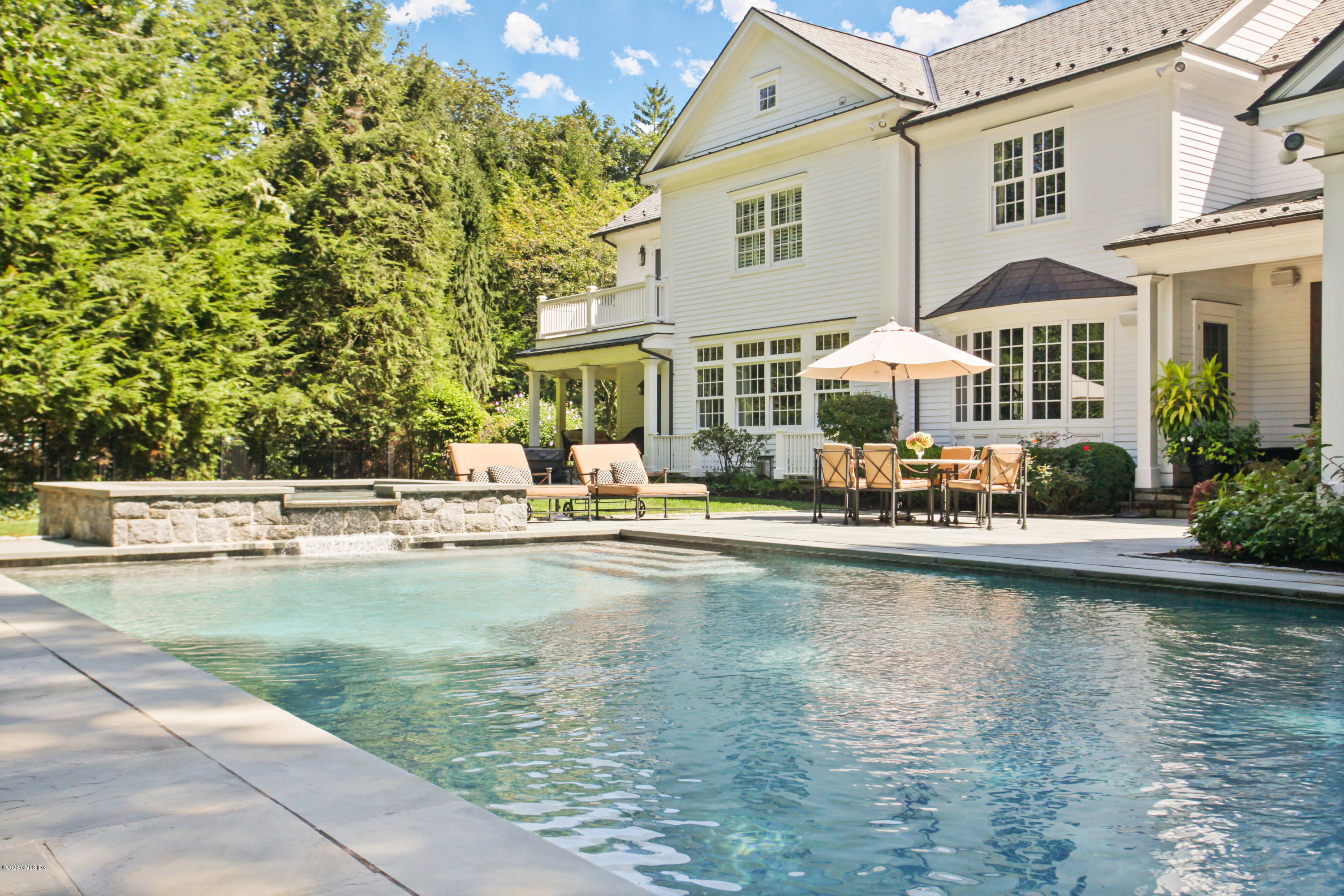 23 Ridgeview Avenue Greenwich, CT 06830 - Photo 6 of 44 23 Ridgeview Ave Greenwich CT-print-004-