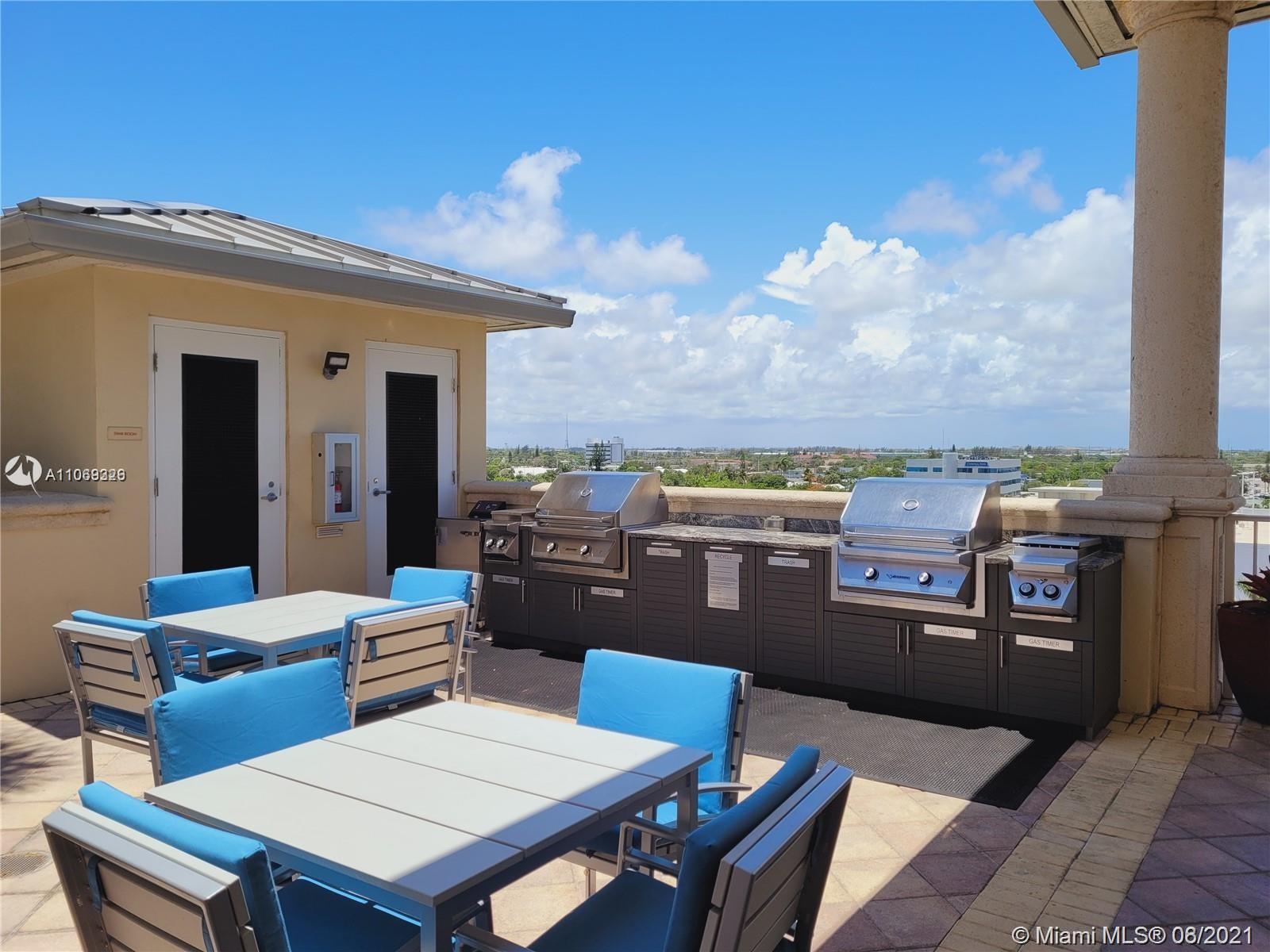 2650 Lake Shore Drive, Unit 401 Riviera Beach, FL 33404 - Photo 26 of 33