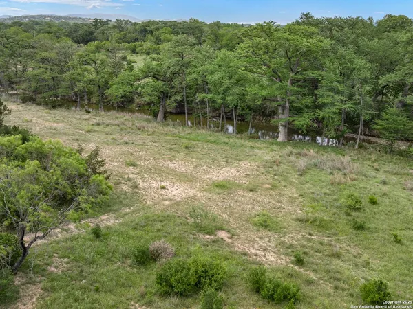 $1,700,000 | 497 Cypress Fls Road, Utopia, TX 78884