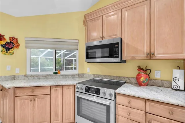 $550,000 | 12038 Stone Crossing Circle, Tampa, FL 33635