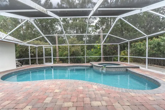 $550,000 | 12038 Stone Crossing Circle, Tampa, FL 33635