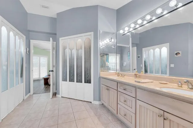 $550,000 | 12038 Stone Crossing Circle, Tampa, FL 33635