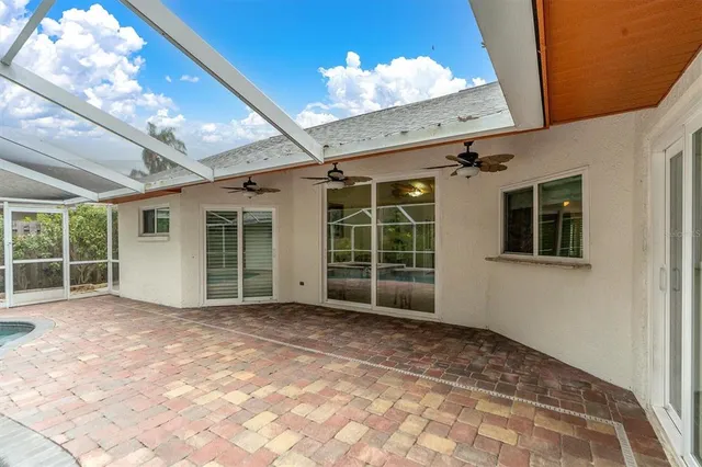 $550,000 | 12038 Stone Crossing Circle, Tampa, FL 33635