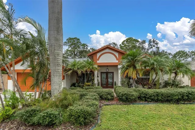 $550,000 | 12038 Stone Crossing Circle, Tampa, FL 33635