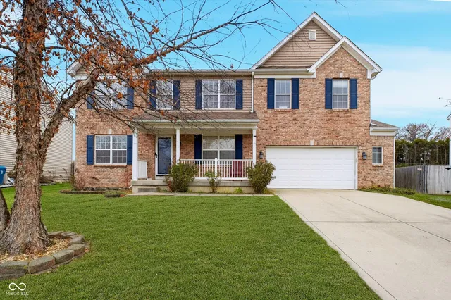 $400,000 | 6798 South Moeller Circle, New Palestine, IN 46163