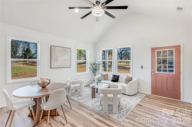 $299,000 | 2016 Willis Drive, Shelby, NC 28152