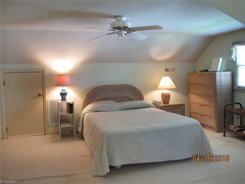404 Sunset Drive High Point, NC 27262 - Photo 13 of 20 Gallery Image 13