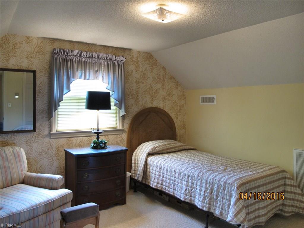 404 Sunset Drive High Point, NC 27262 - Photo 17 of 20 Gallery Image 17