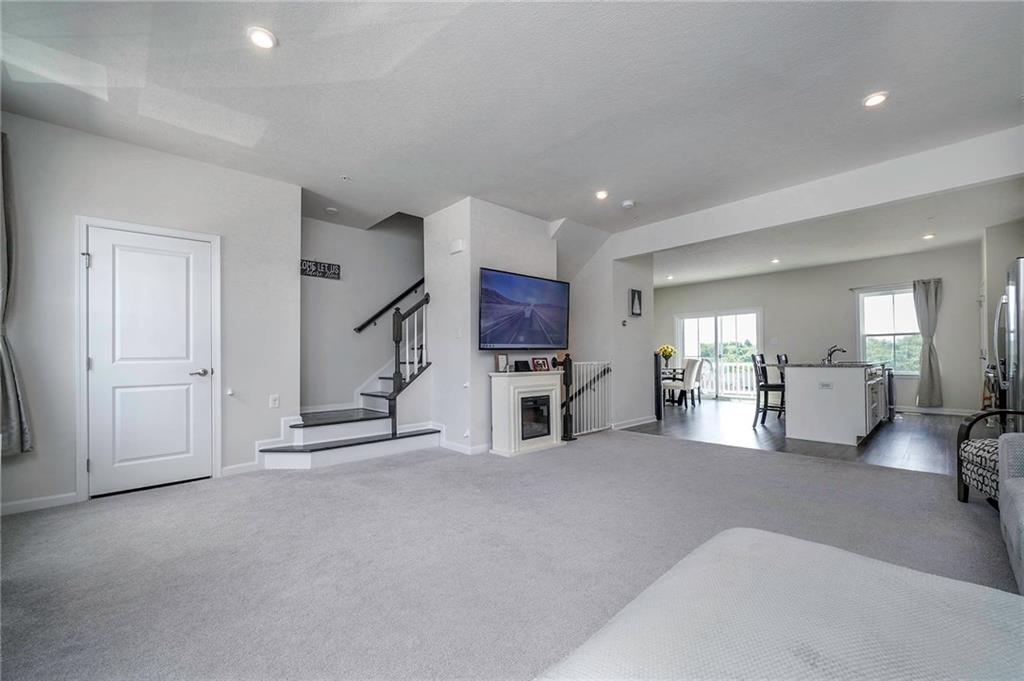 157 Cole Drive McKees Rocks, PA 15136 - Photo 6 of 25 Spotlessly clean open floor plan