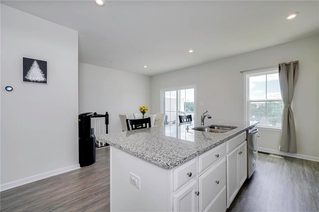 157 Cole Drive McKees Rocks, PA 15136 - Photo 9 of 25 Gallery Image 9