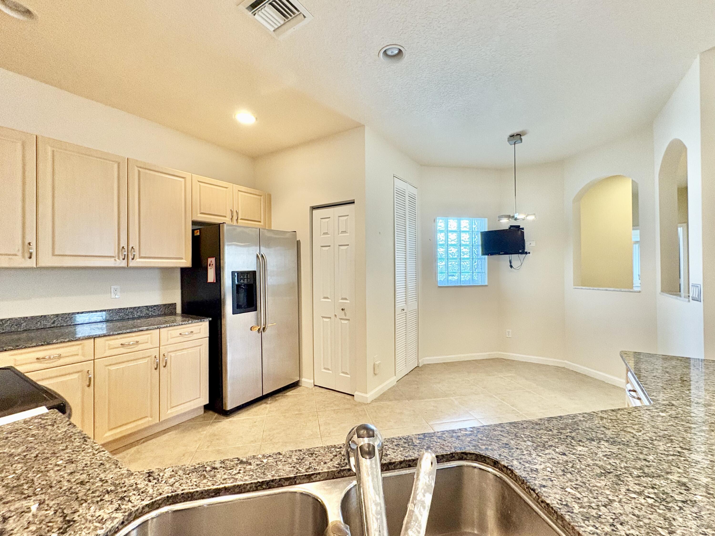 23265 Carolwood Lane, Unit 201 Boca Raton, FL 33428 - Photo 13 of 35 IMG_3407