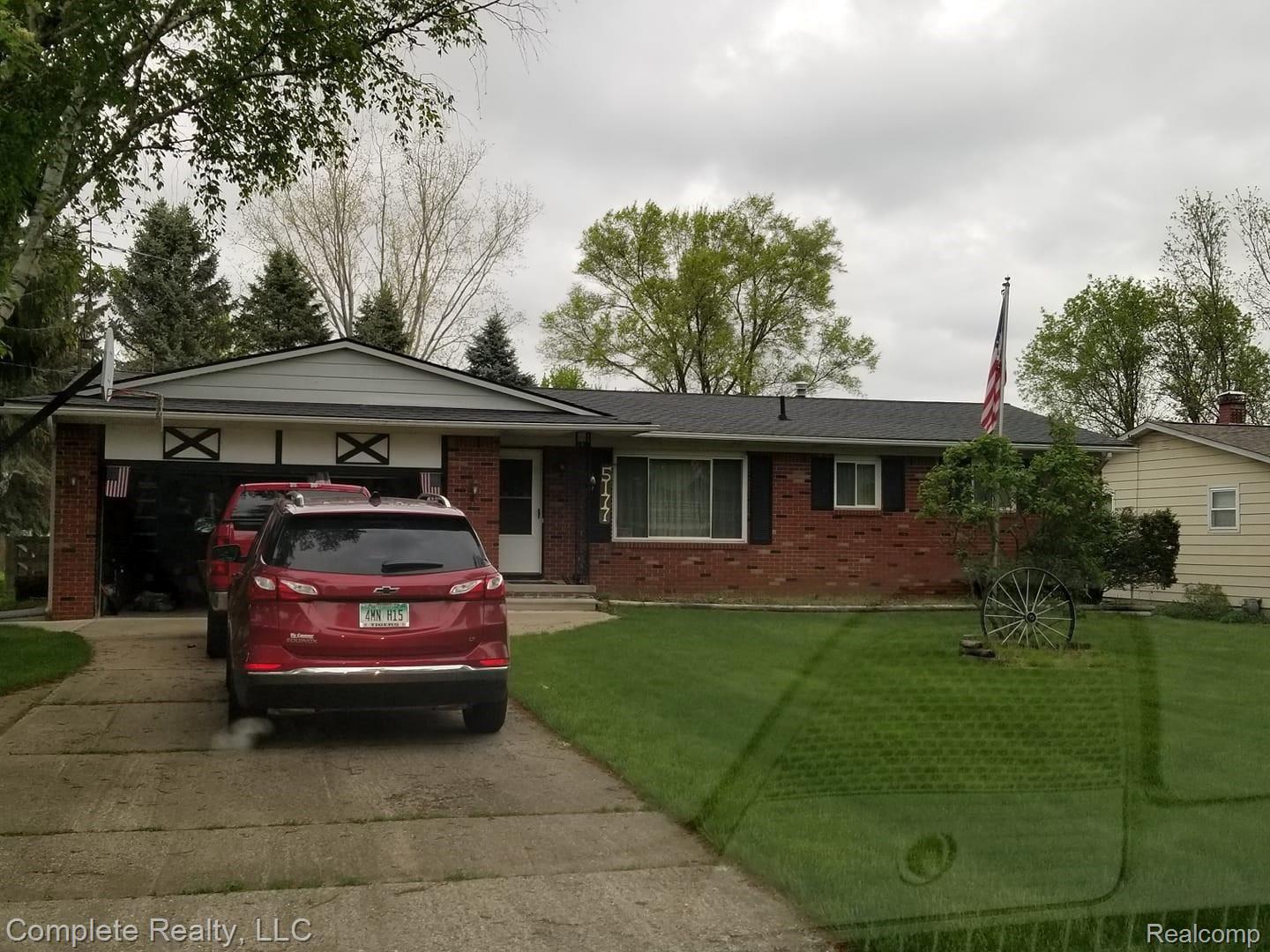 5177 East Carpenter Road Flint, MI 48506 - Photo 1 of 1 60653179_10156291200914013_3287391182656634880_o.jpg