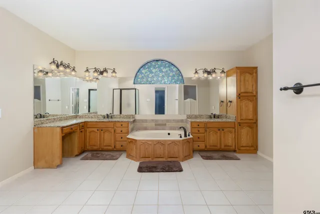 $330,000 | 11922 White Deer Trail, Tyler, TX 75703