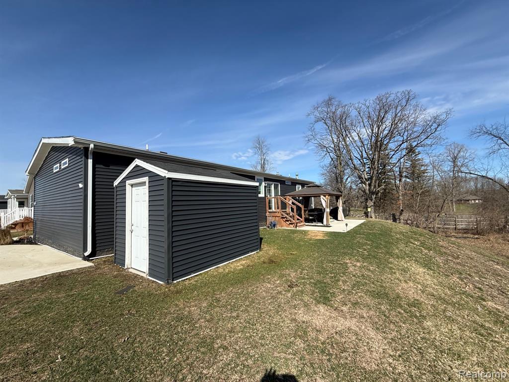 6450 Prince Boulevard Fenton, MI 48430 - Photo 21 of 24