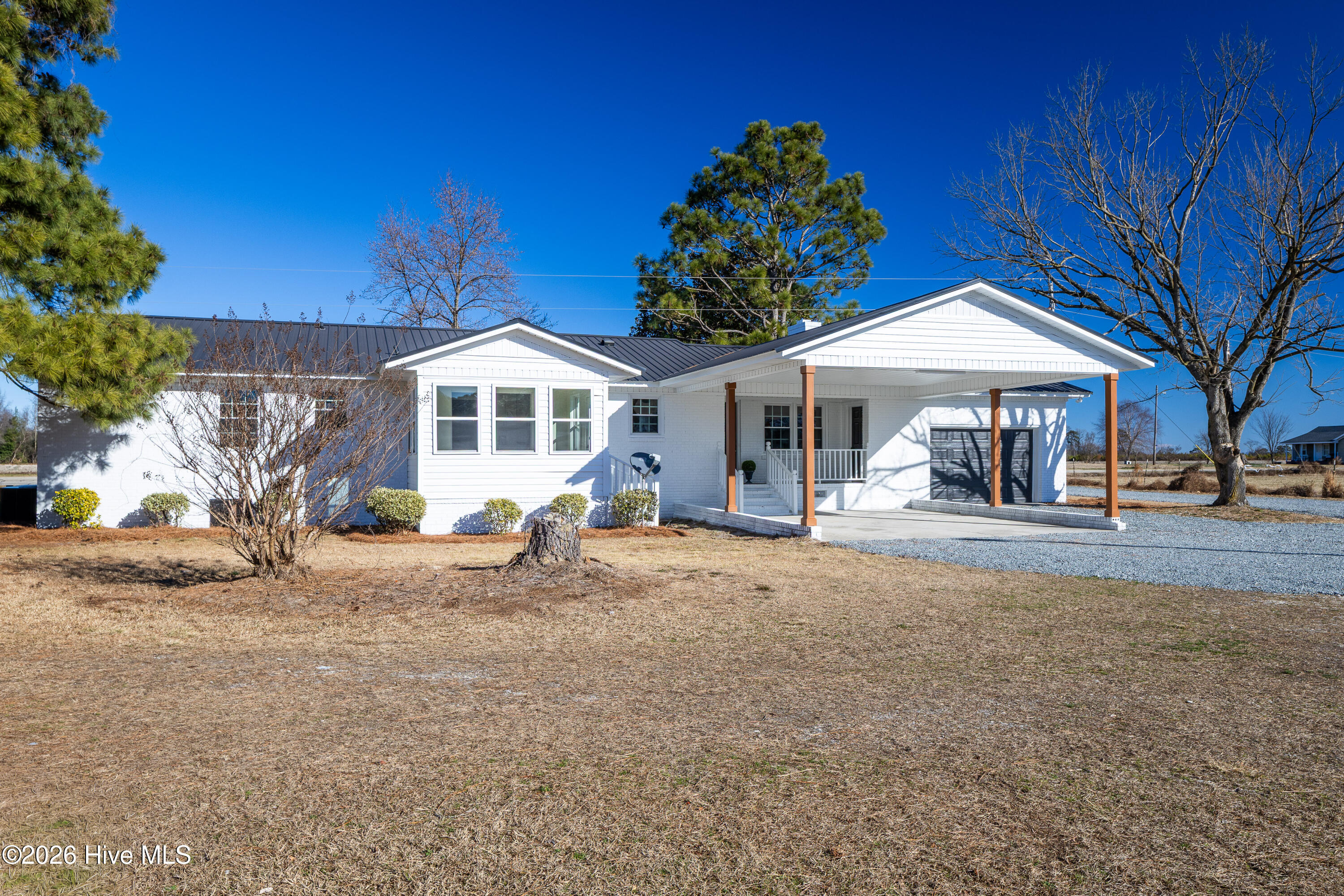 1503 Honrine Road Clinton, NC 28328 - Photo 3 of 37 1503 Honrine Rd-82