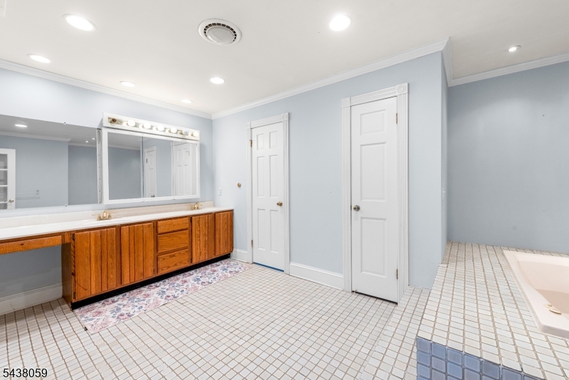 127 Smithtown Road Hackettstown, NJ 07840 - Photo 30 of 42