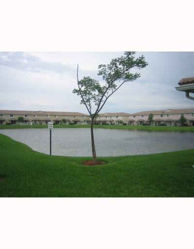 5961 Abbey Road, Unit 5961 Tamarac, FL 33321 - Photo 9 of 12 Exterior Back