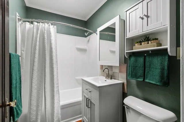 $209,900 | 409 South Baird Street, Green Bay, WI 54301