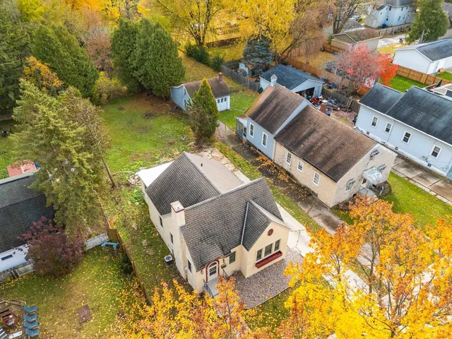 $209,900 | 409 South Baird Street, Green Bay, WI 54301