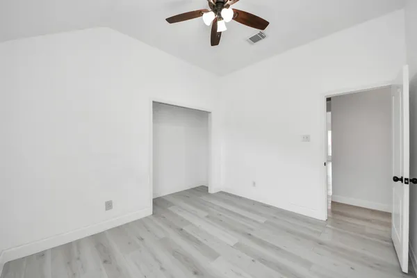 $2,349 | 10850 White Oak Point Court, Cypress, TX 77429