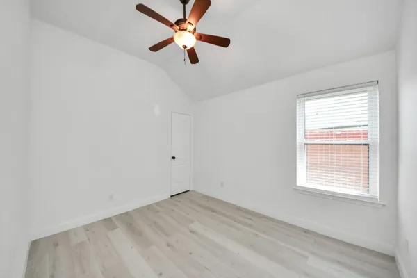 $2,349 | 10850 White Oak Point Court, Cypress, TX 77429