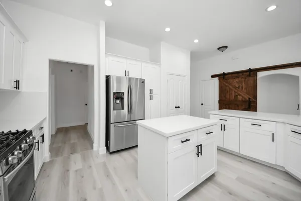 $2,349 | 10850 White Oak Point Court, Cypress, TX 77429