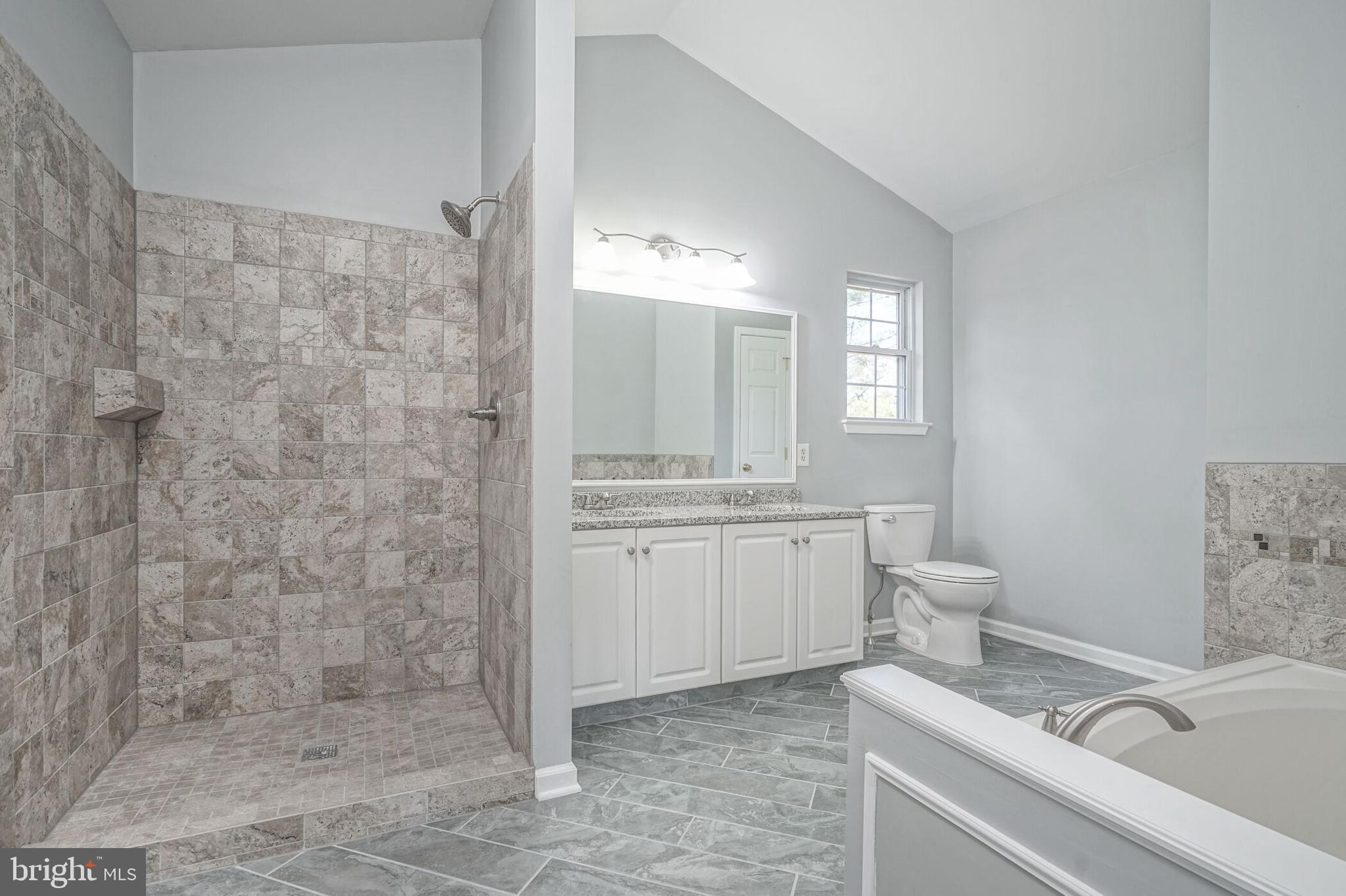 580 School House Road Williamstown, NJ 08094 - Photo 21 of 36 Master Bathroom