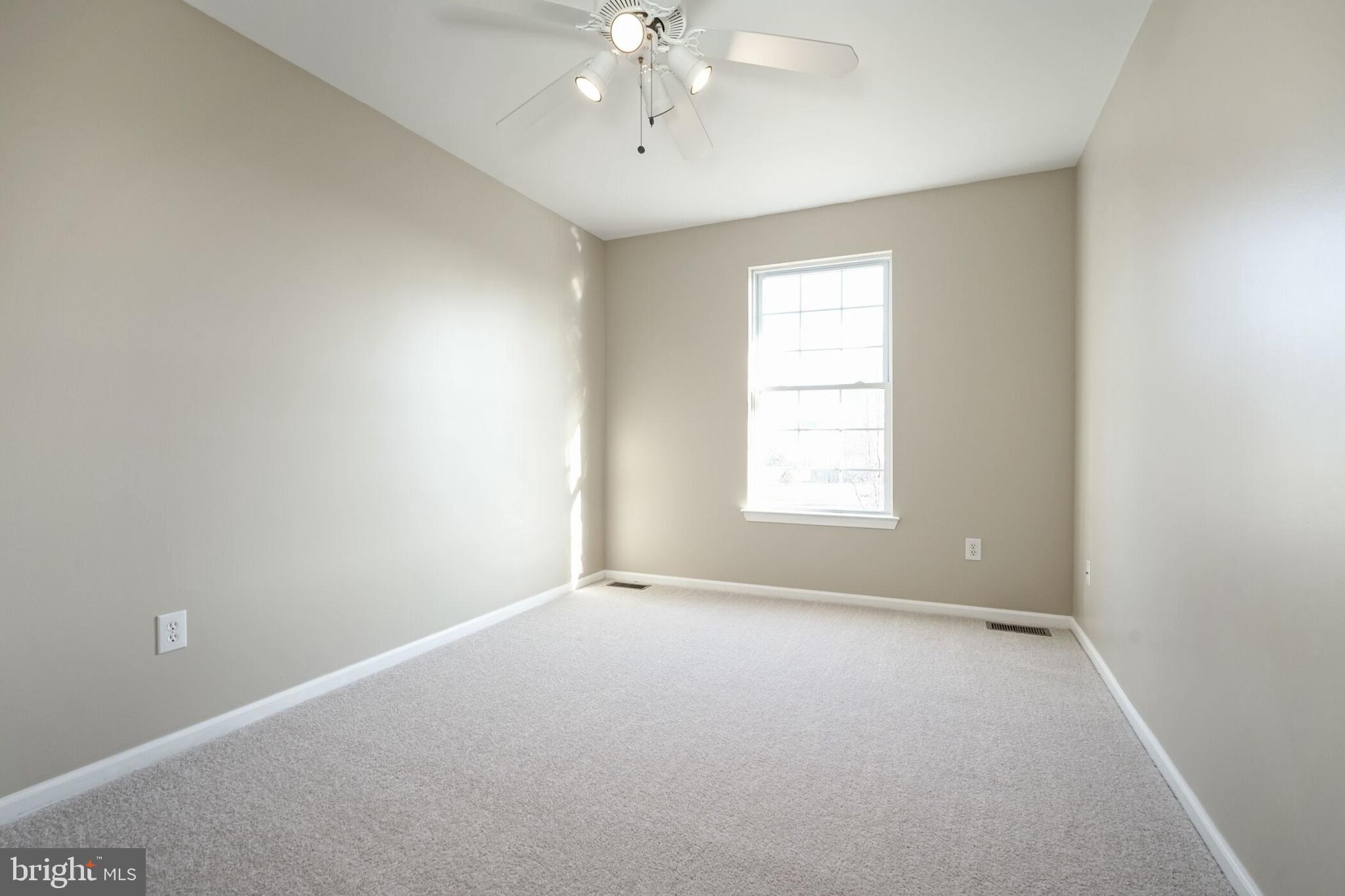 580 School House Road Williamstown, NJ 08094 - Photo 25 of 36 Bedroom