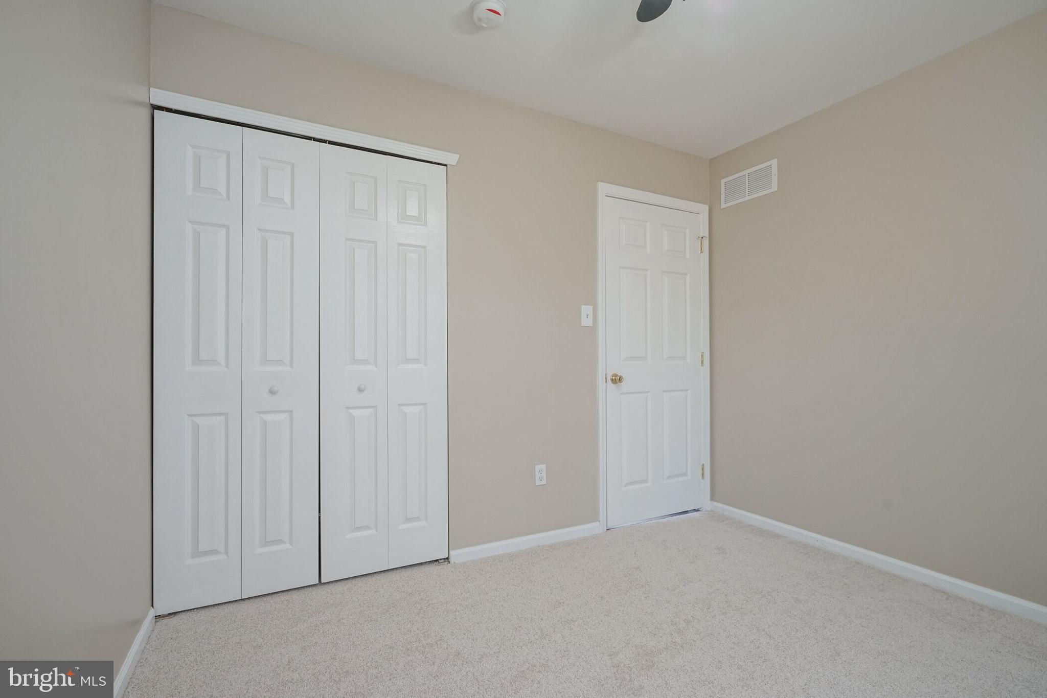 580 School House Road Williamstown, NJ 08094 - Photo 26 of 36 Bedroom closets