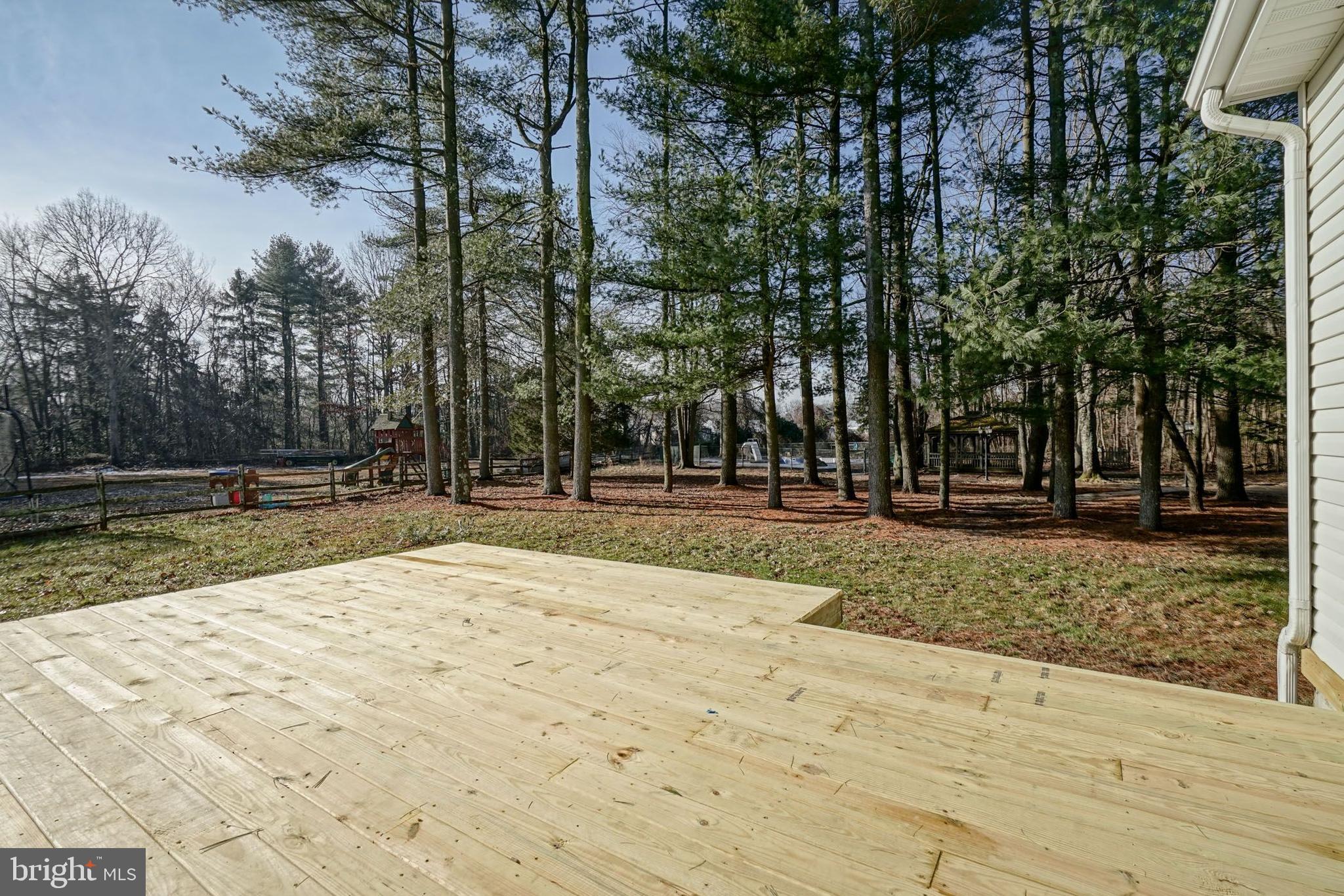 580 School House Road Williamstown, NJ 08094 - Photo 31 of 36 Deck
